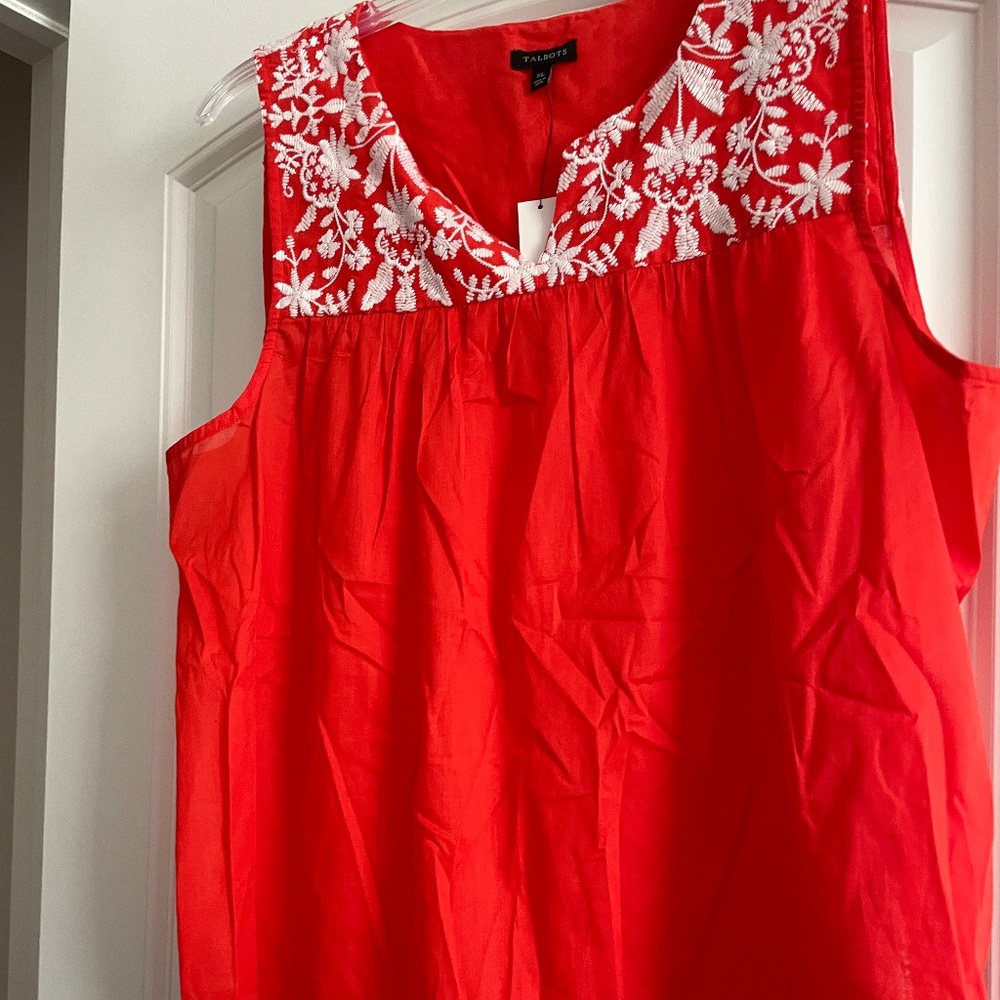 Sleeveless top